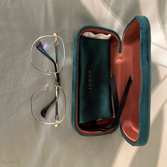 *SOLD* Gucci frame glasses - Picture 1 of 4